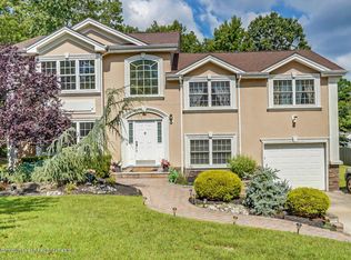 900 Bethel Church Rd, Jackson, NJ 08527