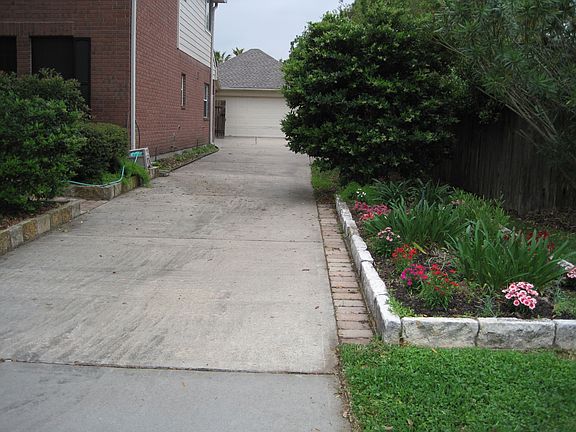 Drive way