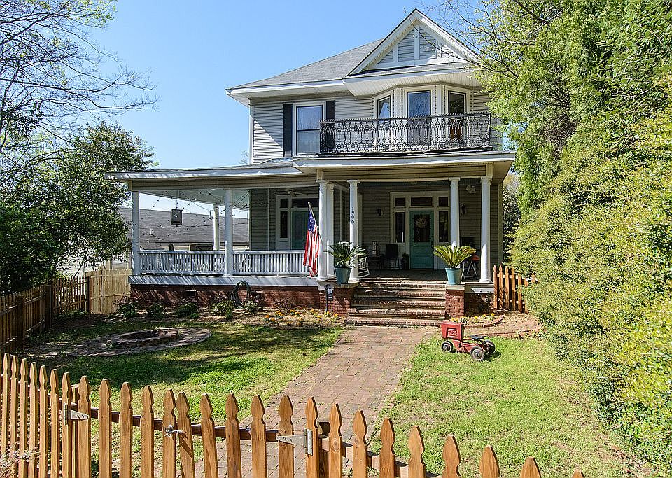 2nd image of 1906 15th Ct S
