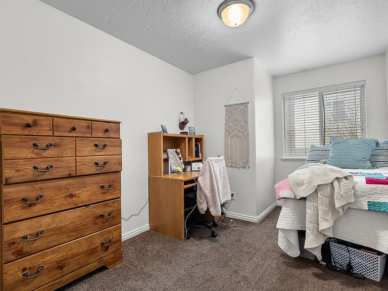 551 N 200 E #106 — Photo 8