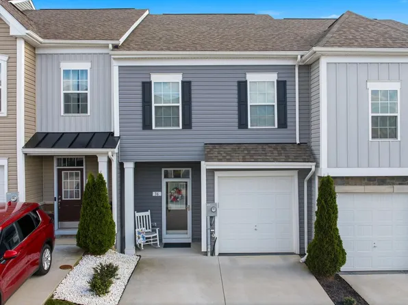 36 Tuxford Rd, Falling Waters, WV 25419