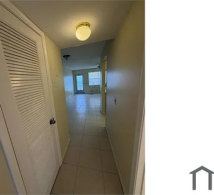 261 Camden Dr E #K — Photo 14