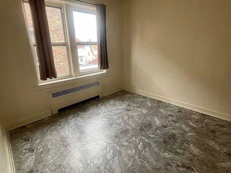 129 Schofield St #6C — Photo 3