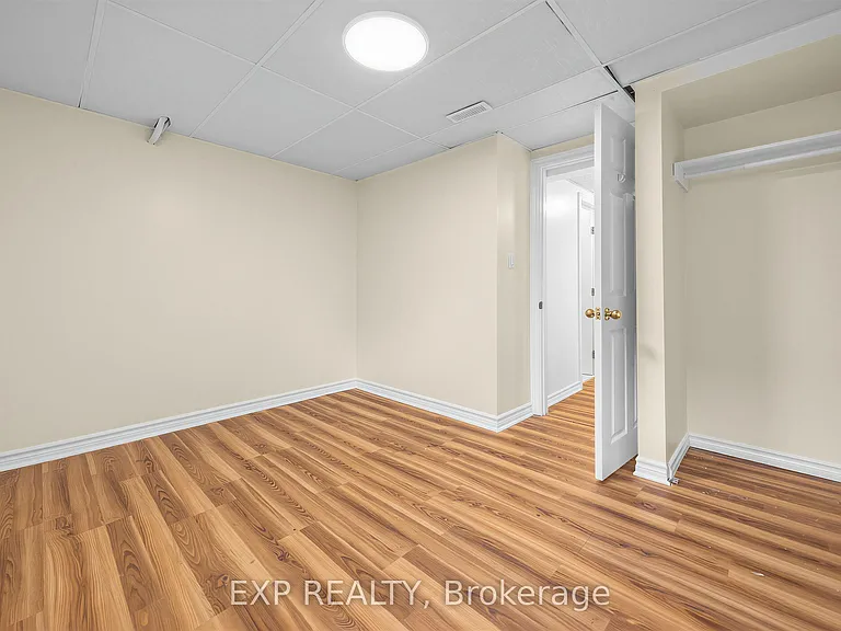 847 Upper Ottawa St #LOWER — Photo 13