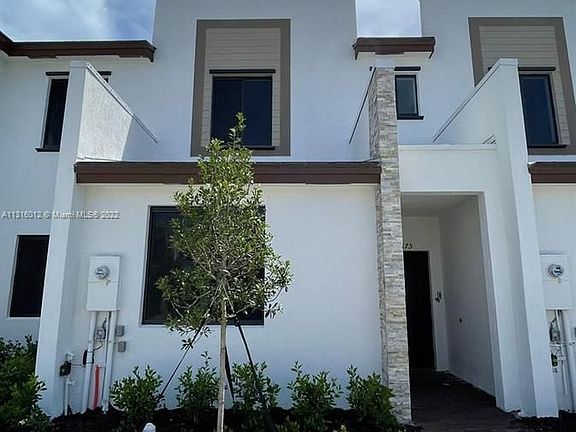 3rd image of 20675 NE 7th Ct #20675