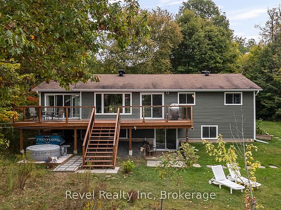 4th image of 210 Burnetts Rd