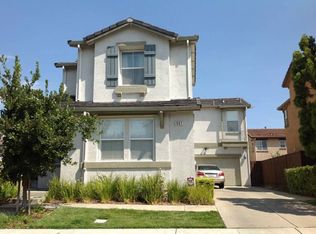 557 Silver Maple Dr, Hercules, CA 94547