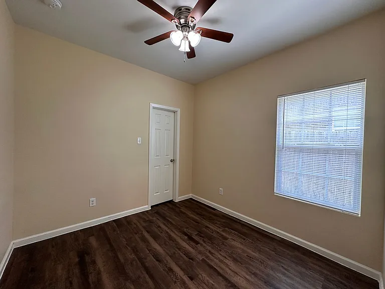 7511 Novella Dr — Photo 13