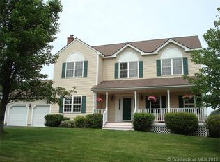 11 Doherty Dr, Wallingford, CT 06492