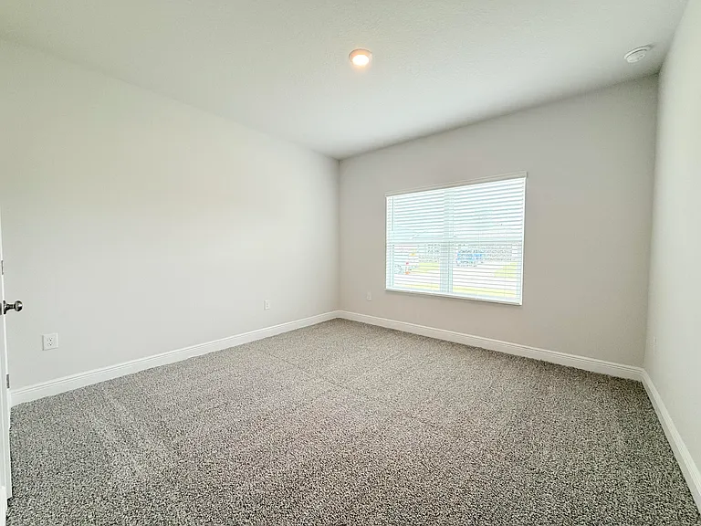 8090 Fox Hunt Dr — Photo 16
