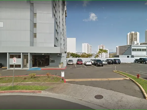 3045 Ala Napuaa Pl APT 314, Honolulu, HI 96818
