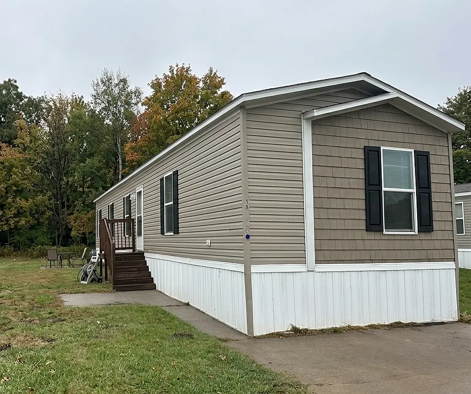 Meadowlark MHC LLC - Rent to Own — Photo 1