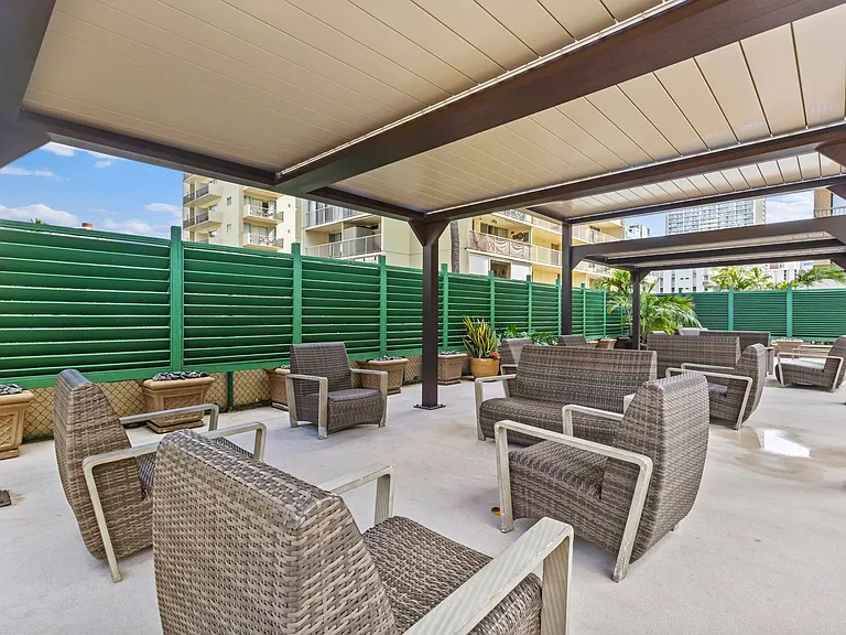 430 Lewers St #25E — Photo 17