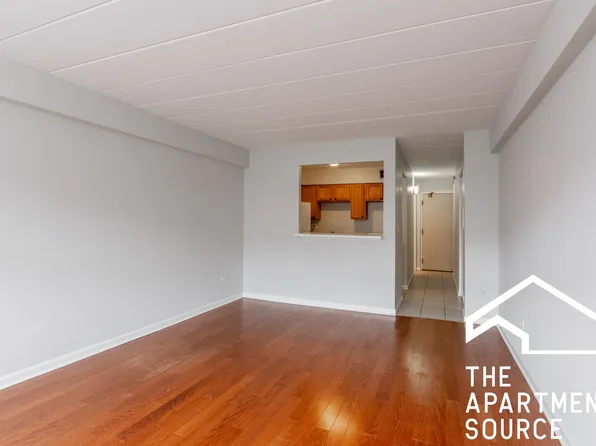 1159 W Farwell Ave #603, Chicago, IL 60626