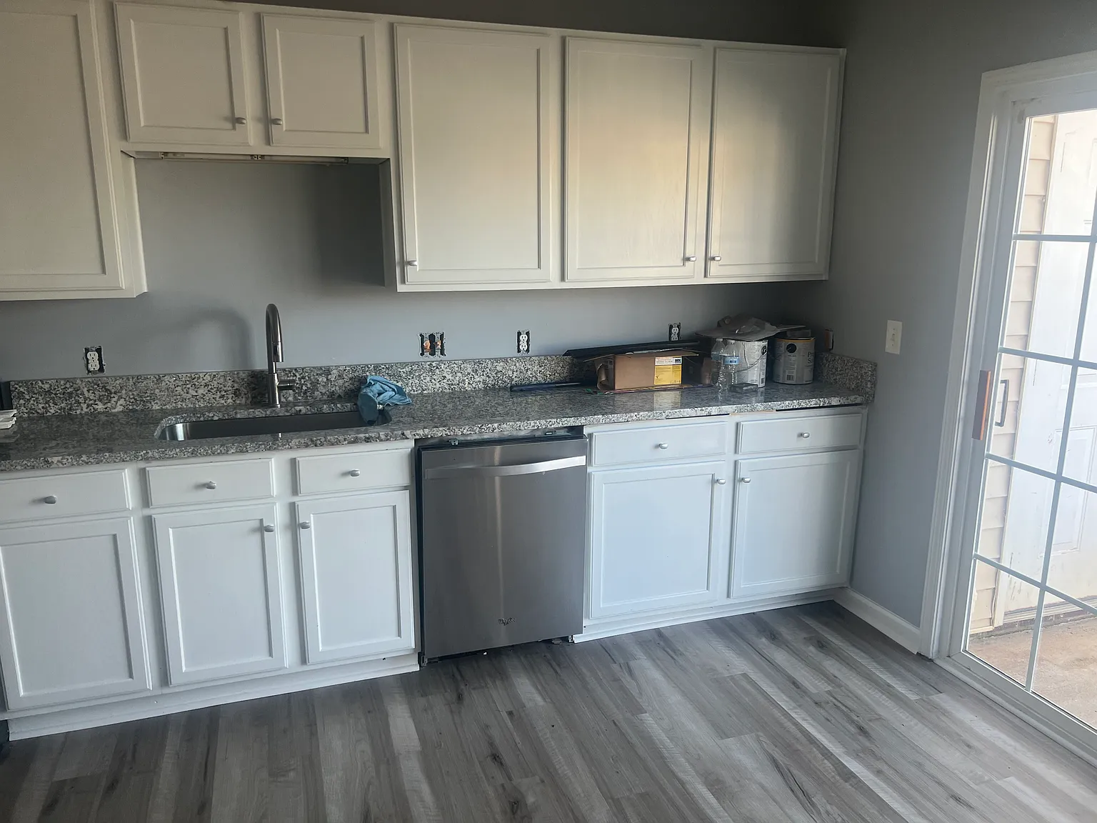 3 bed, 2.5 bath, 1716 sqft, $1,725 — Photo 2