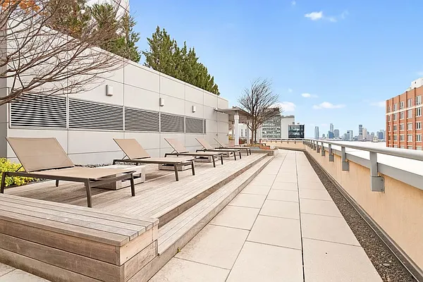 Rented by Oxford Property Group | media 45