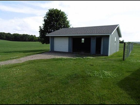 Detached, 2 car garage