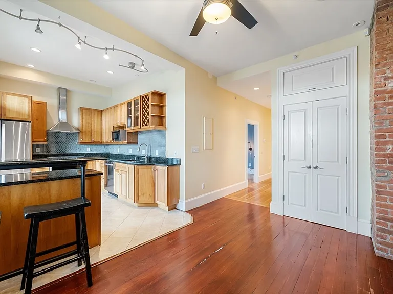 118 Perkins St #3 — Photo 8