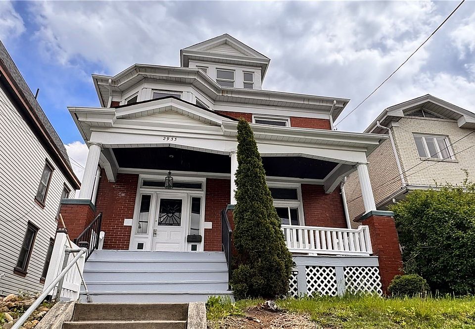1st image of 2933 Voelkel Ave