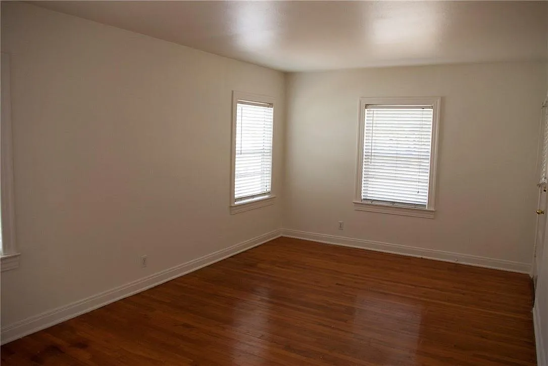 Building Photo - 5510 Avenue F