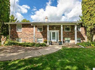 14233 N Cascade Rd, Dubuque, IA 52003