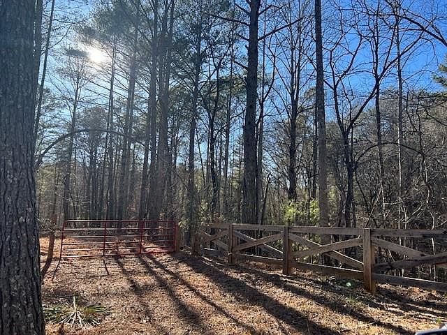 2nd image of 3 Old Miller Rock Rd #73
