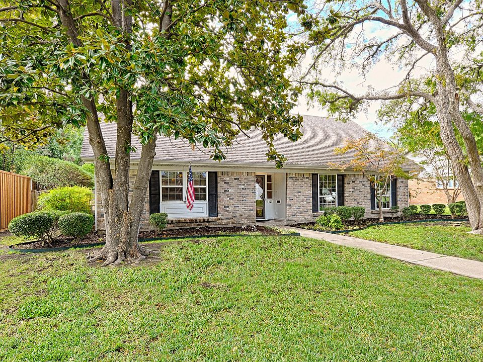 1st image of 1303 Seminole Dr