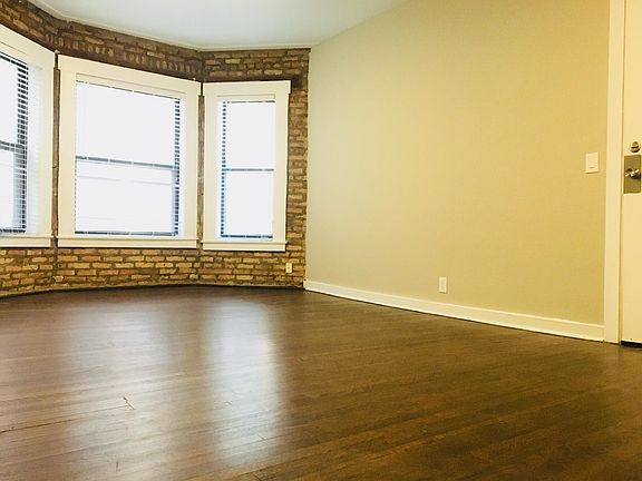 3rd image of 3416 N Elaine Pl APT 2W