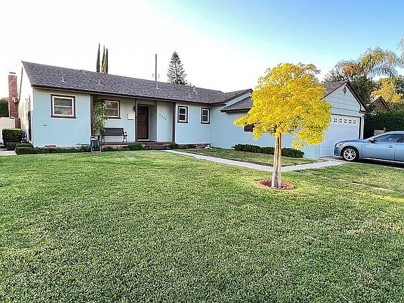 4th image of 7533 Jumilla Ave