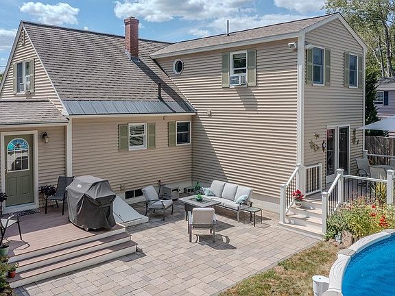 2nd image of 27 Hampshire Avenue