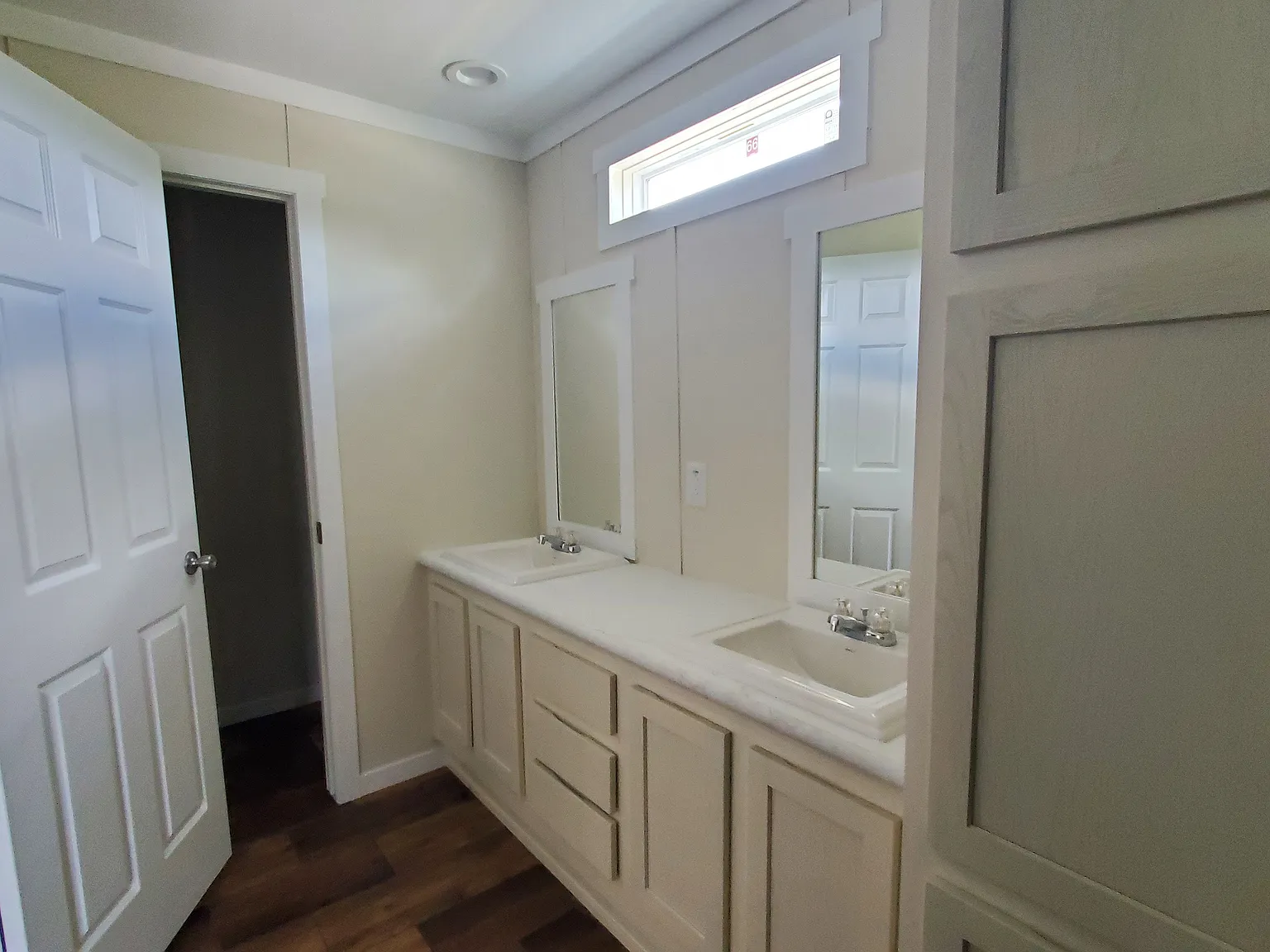 2 bed, 1224 sqft, $1,399 — Photo 2