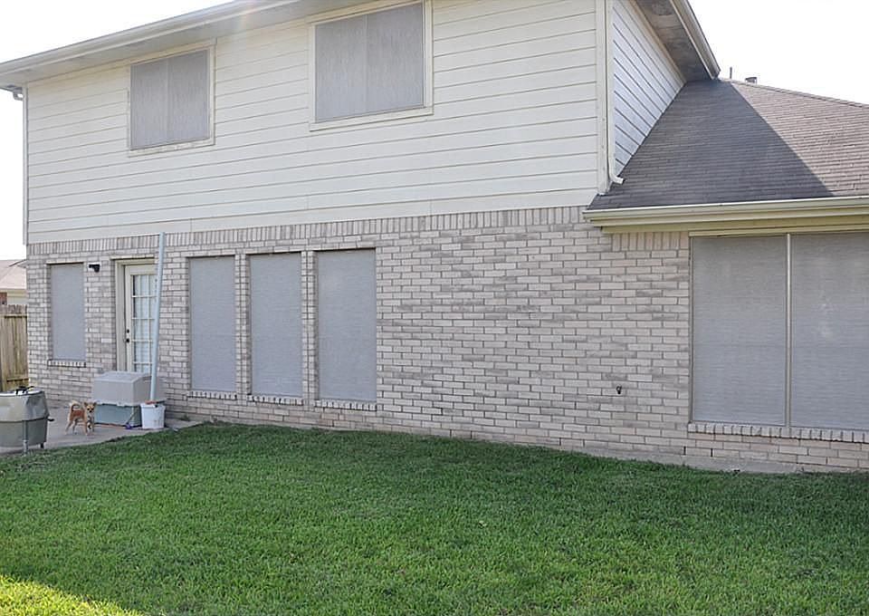 1st image of 1215 Reams Ct