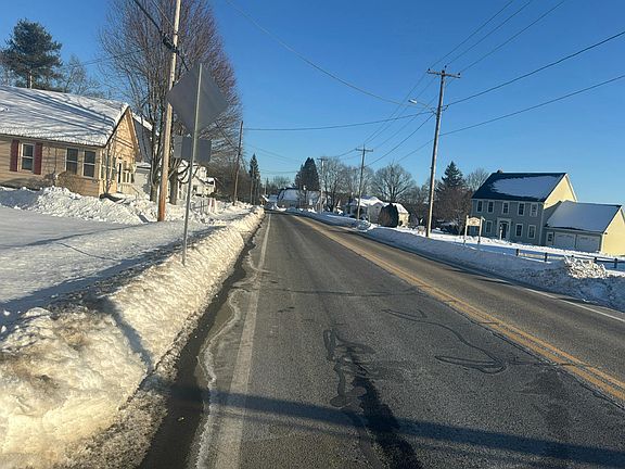 5th image of 132 N Brookfield Rd