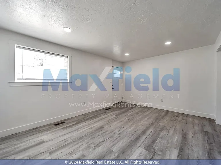 30 N Highway 89 #18 — Photo 18