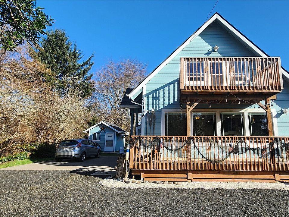 1st image of 136 Pacific Boulevard NW