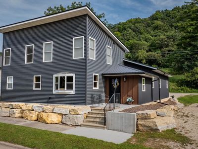 634 Waterloo Creek Dr, Dorchester, IA, 52140