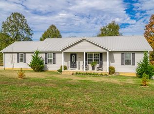 378 Oak Tree Dr, McMinnville, TN 37110