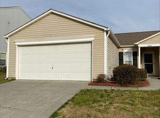 1824 Rustic Barn Dr, Huntersville, NC 28078