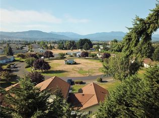 82 Trowbridge Ct, Sequim, WA 98382