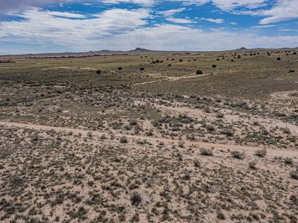 Faciel Rd NW, Albuquerque, NM 87120