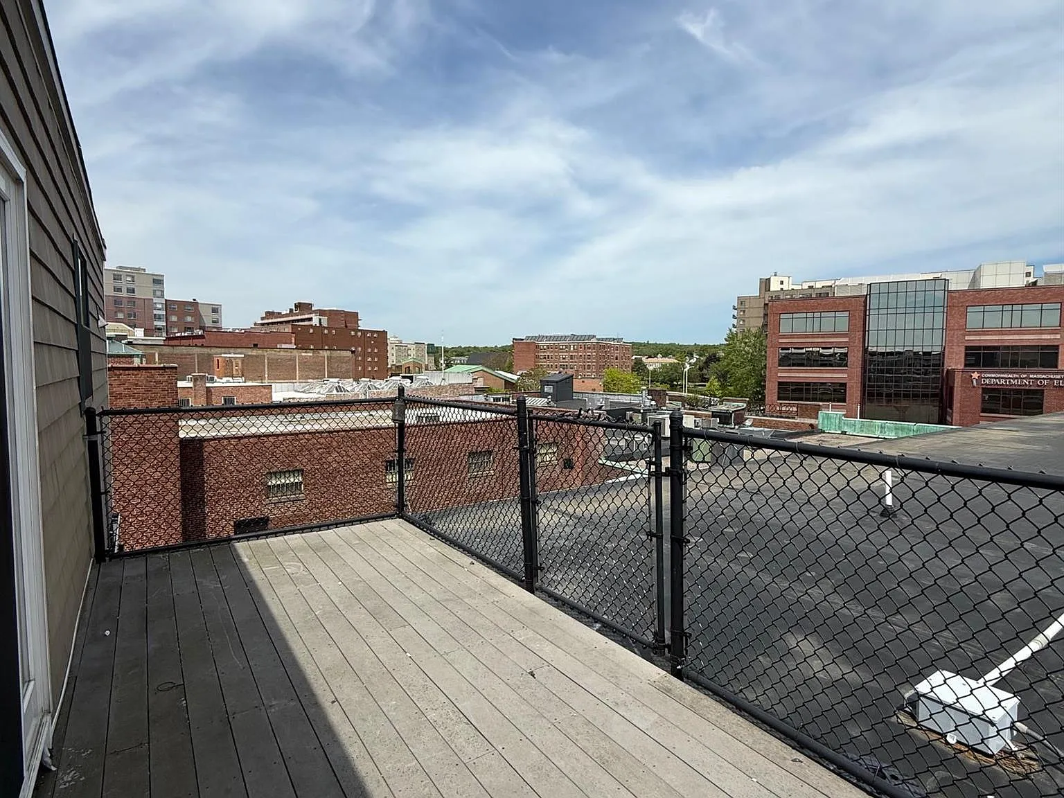 2 bed, 1.5 bath, 1100 sqft, $2,950 — Photo 4