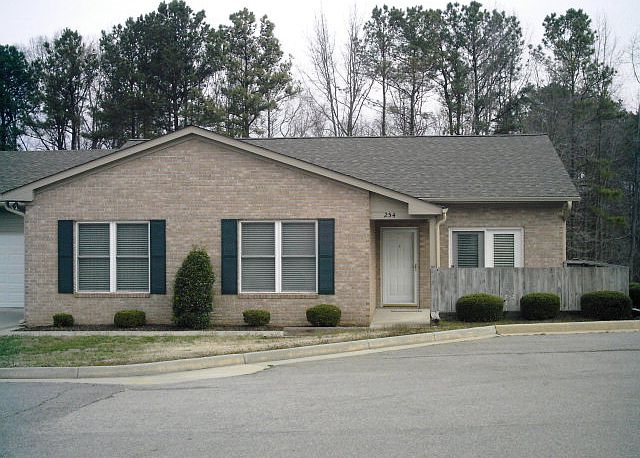 1st image of 254 Beaver Creek Dr