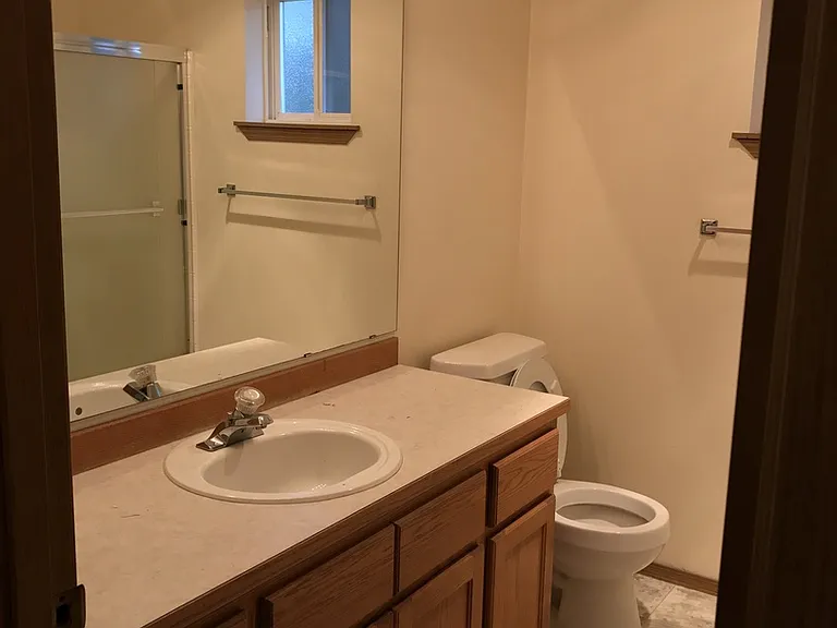 801 Hawthorne St #1-4 — Photo 9