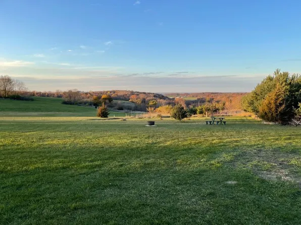 Ringhand Rd, Monticello, WI 53570