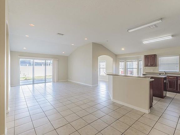 5th image of 9715 Laurel Ledge Dr