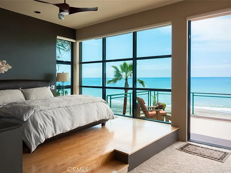 35121 Beach Rd — Photo 16
