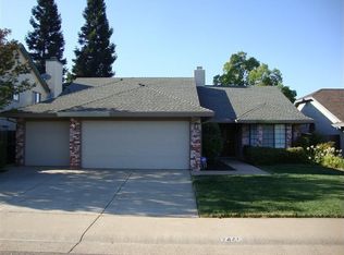 7445 Fox Hills Dr, Citrus Heights, CA 95610