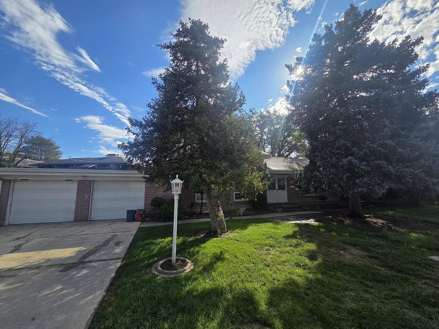 3 bed, 2500 sqft, $2,650 — Photo 3