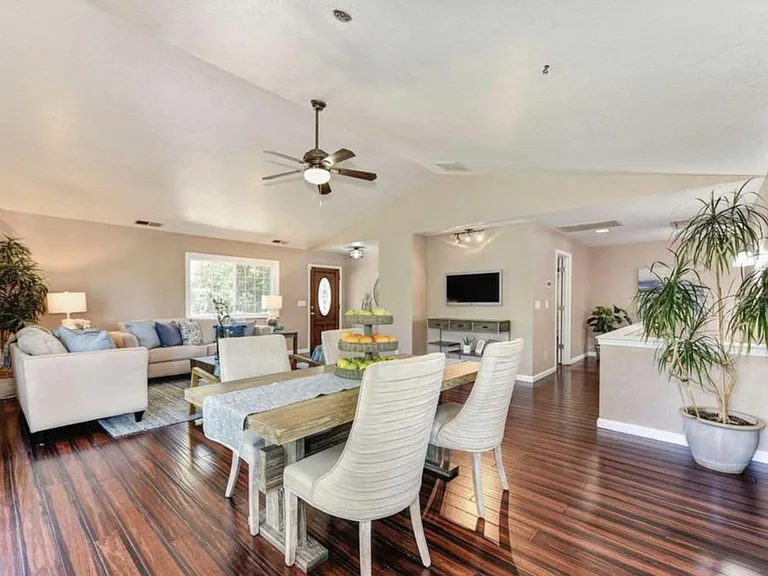 12341 Torrey Pines Dr — Photo 10