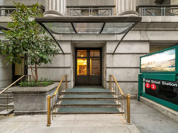 55 Wall St APT 530, New York, NY 10005